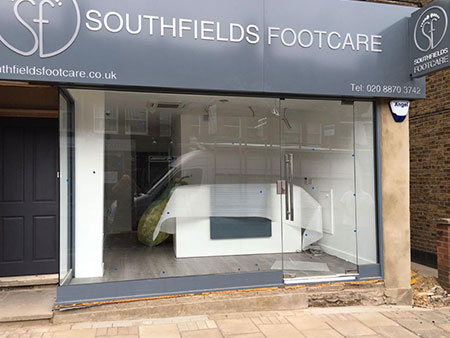 Full Glass / Toughened Shopfronts - Image 10